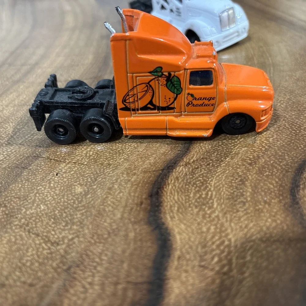 Toy Truck Lot - SIKU Mercedes Actros Garbage Truck & Road Champs Micro Semis